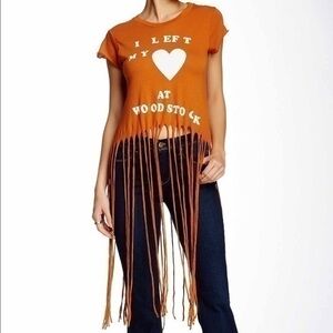 ❤️STATEMENT WILDFOX ORANGE TEE SHIRT WITH FRINGES G3